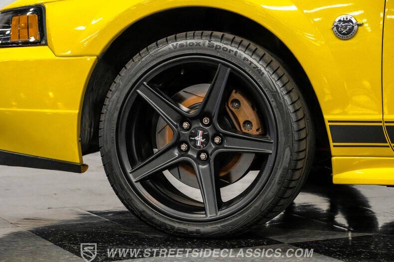 2003 Ford Mustang Mach 1 Premium