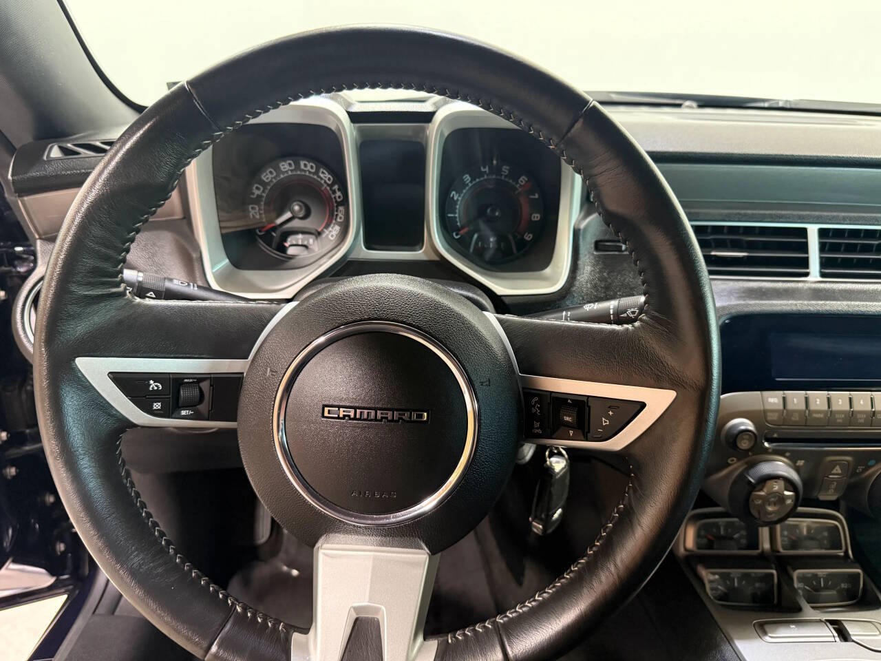 2011 Chevrolet Camaro 37