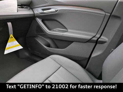 2025 Audi Q6 e-tron quattro Premium