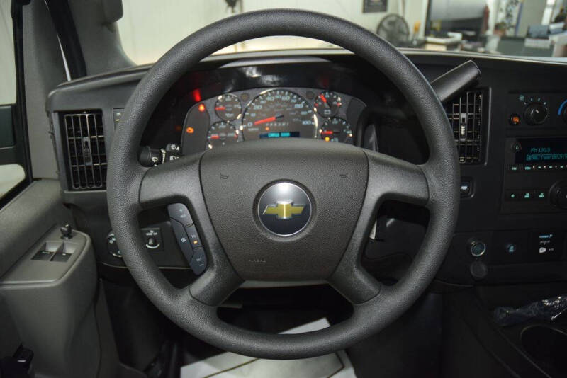 2026 Chevrolet Express 2500