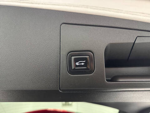 2017 Cadillac XT5 Platinum