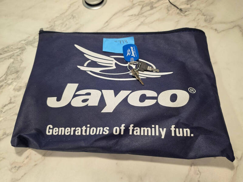 2022 Jayco Jay Feather