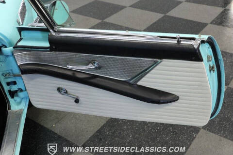 1956 Ford Thunderbird