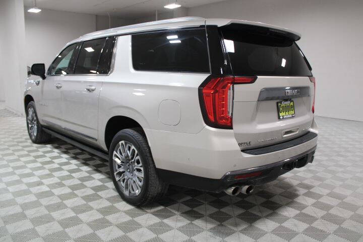 2023 GMC Yukon XL Denali Ultimate