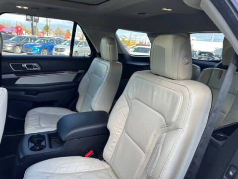 2019 Ford Explorer Platinum