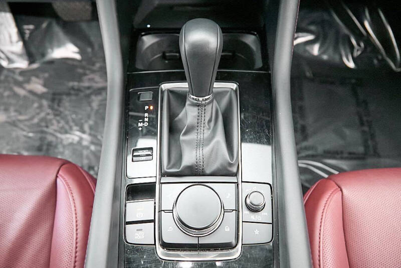 2025 Mazda Mazda3 Sedan 2.5 S Carbon Edition