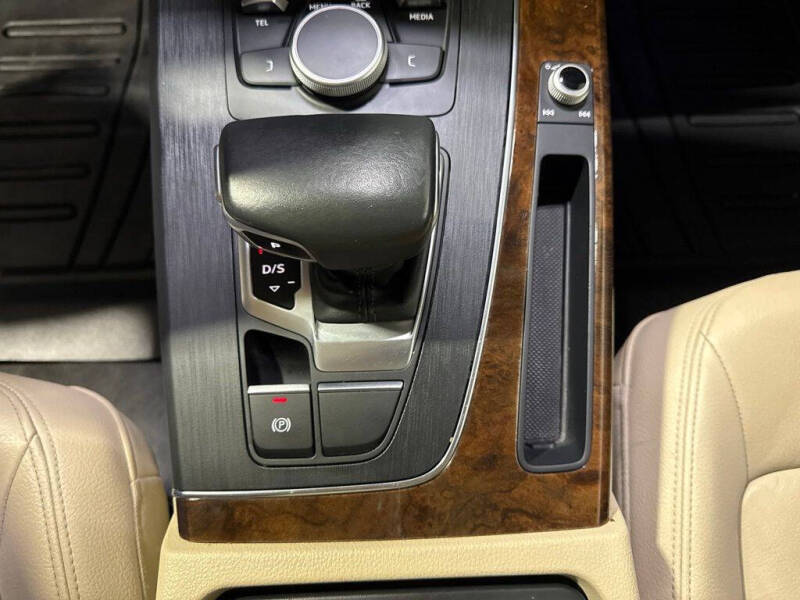 2020 Audi Q5