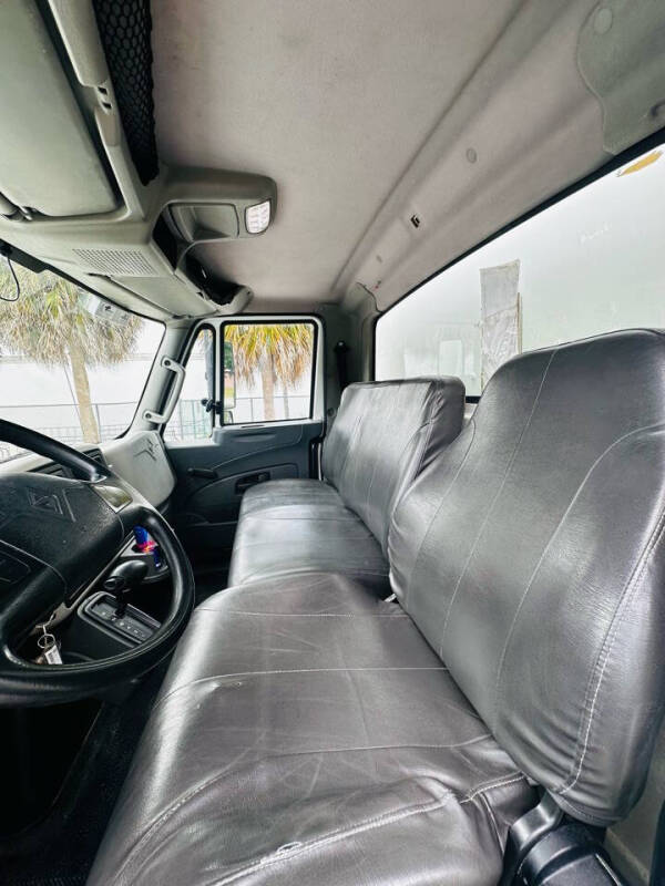 2017 International DuraStar 4300