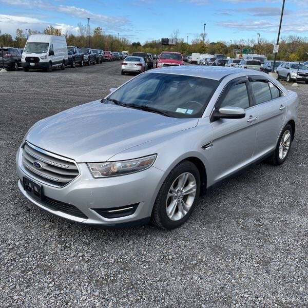 2013 Ford Taurus for sale at Green Light Auto in Bridgeton, NJ