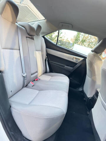 2015 Toyota Corolla LE