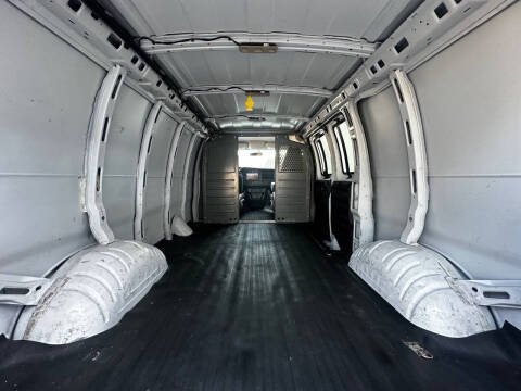 2019 Chevrolet Express 2500