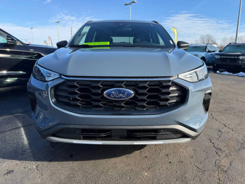2025 Ford Escape Hybrid ST-Line