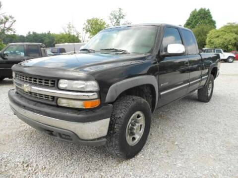 2000 Chevrolet Silverado 2500 for sale at David Hammons Classic Cars in Crab Orchard KY