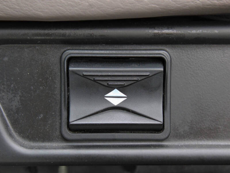 2018 Freightliner M2 106