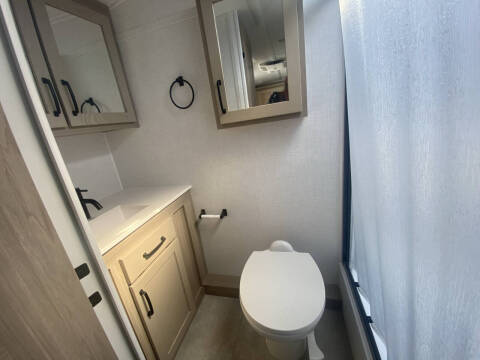 2025 Flagstaff E-PRO 19FD