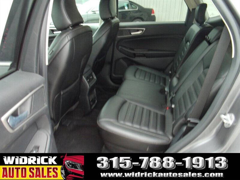 2022 Ford Edge SEL