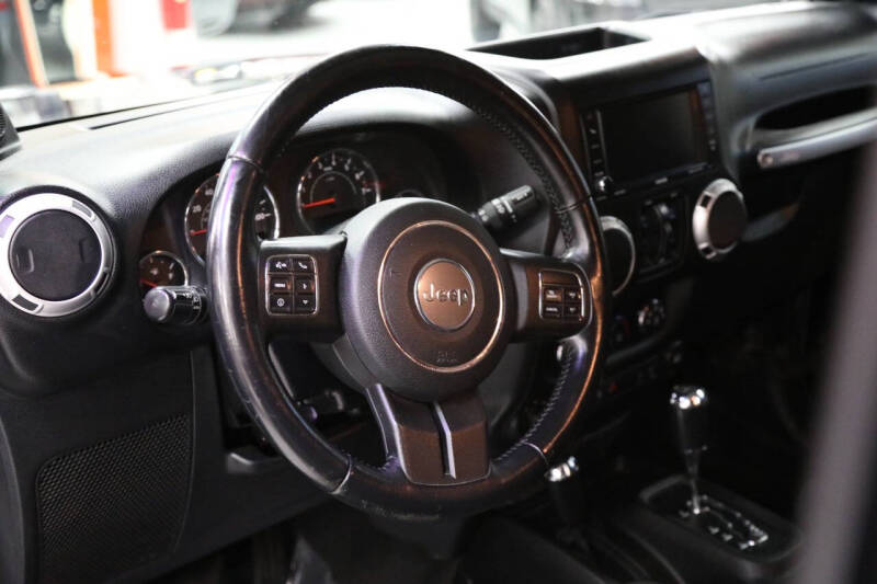 2012 Jeep Wrangler Unlimited Sahara