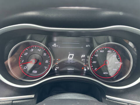 2017 Dodge Charger SXT