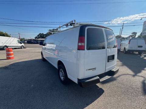 2016 Chevrolet Express 3500
