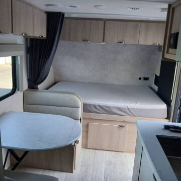 2024 Winnebago Micro  Minnie