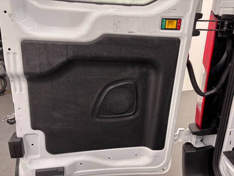 2023 Ford Transit 250