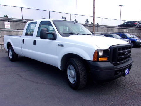 2005 Ford F-250 Super Duty for sale at Delta Auto Sales in Milwaukie OR