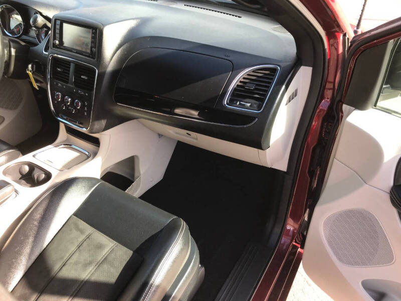 2020 Dodge Grand Caravan SXT