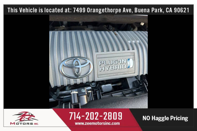 2015 Toyota Prius Plug-in Hybrid