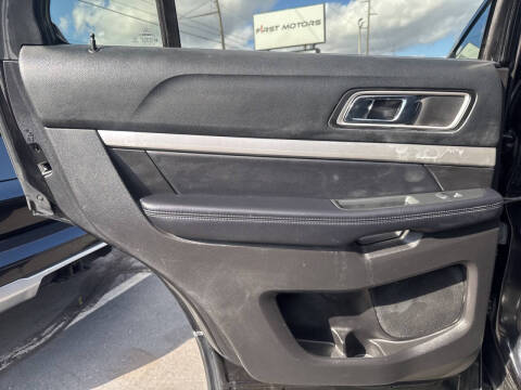 2017 Ford Explorer XLT