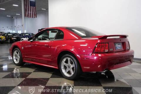 2004 Ford Mustang GT Deluxe