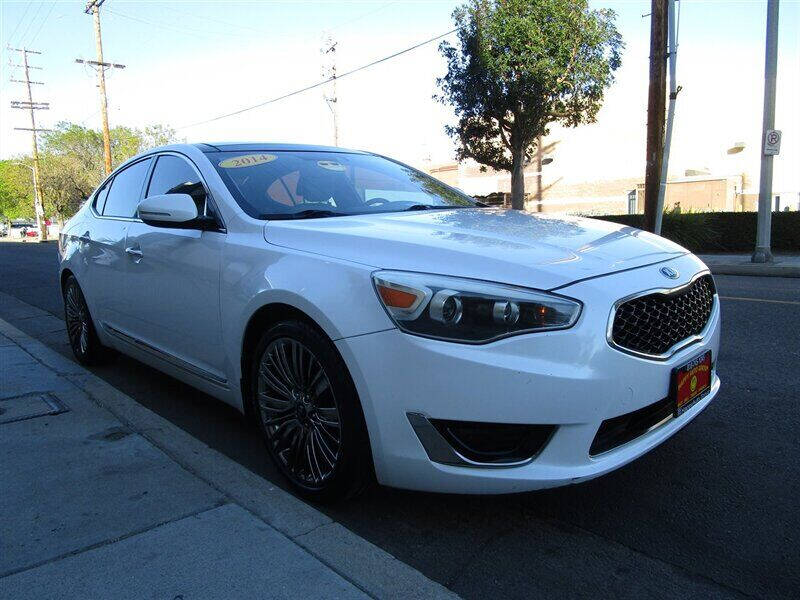 2014 Kia Cadenza Premium