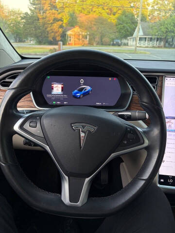 2017 Tesla Model X 75D