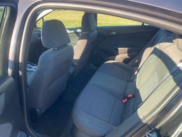 2017 Chevrolet Cruze LT Auto