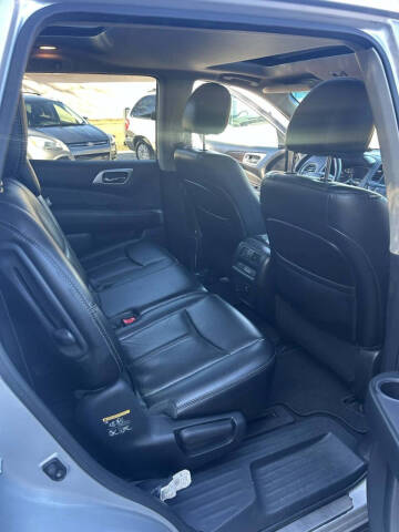 2015 Nissan Pathfinder