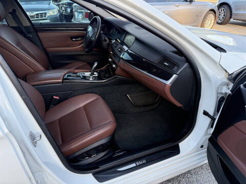 2013 BMW 5 Series 528i