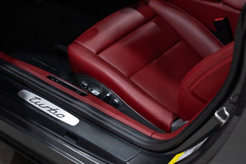 2014 Porsche 911 Turbo