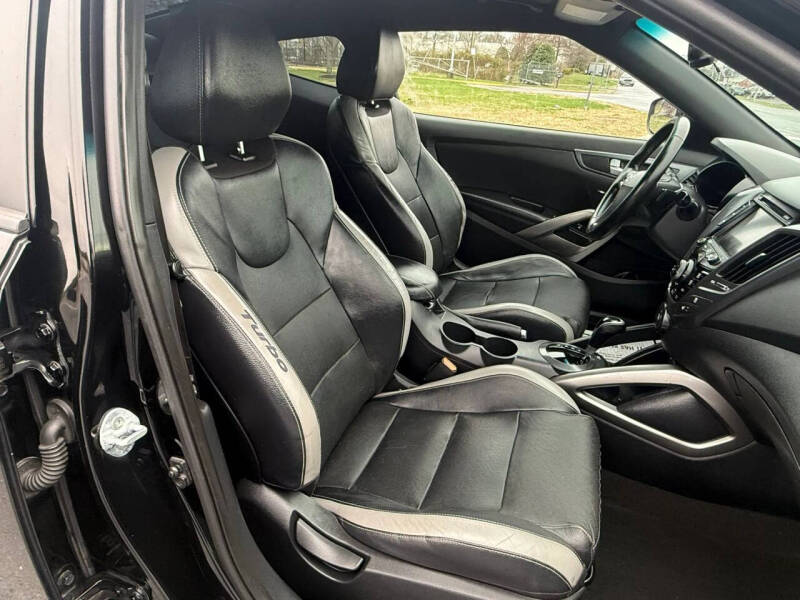 2016 Hyundai Veloster