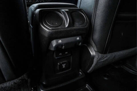 2020 Jeep Wrangler Unlimited Sahara Altitude