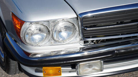 1989 Mercedes-Benz 560-Class 560 SL