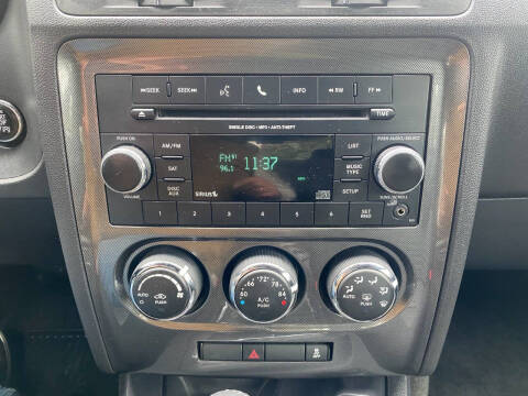 2013 Dodge Challenger SXT