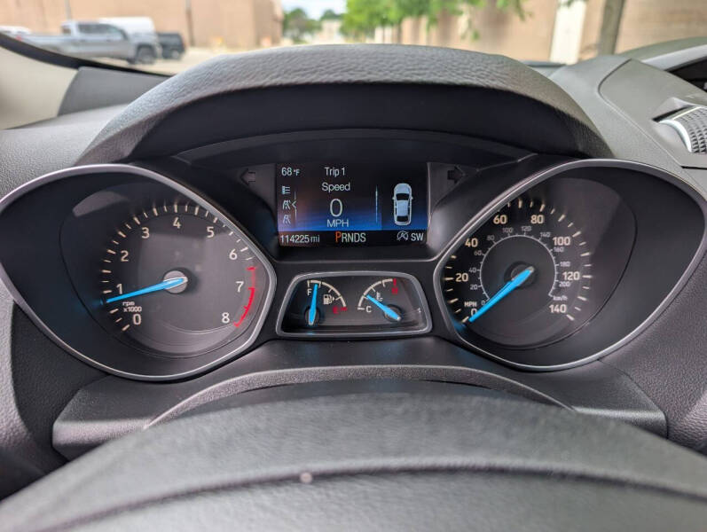 2017 Ford Escape SE
