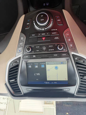 2017 Hyundai Santa Fe Limited Ultimate