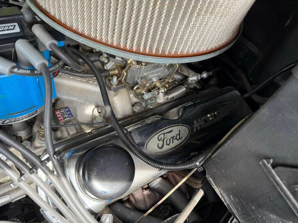 1952 Ford F1 52