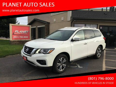 2020 Nissan Pathfinder for sale at PLANET AUTO SALES in Lindon UT