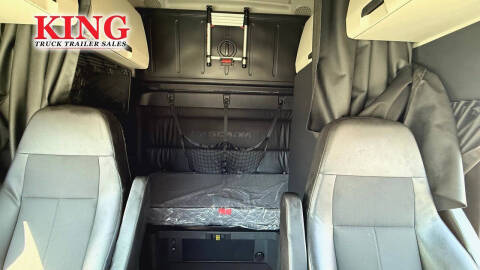 2023 Freightliner Cascadia