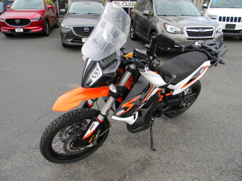 2022 KTM 890 Adventure R