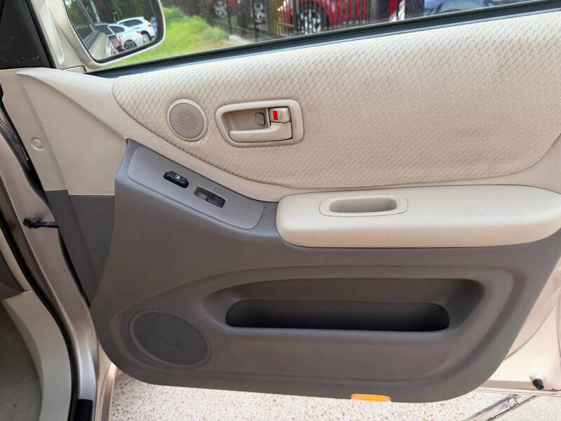 2004 Toyota Highlander Limited