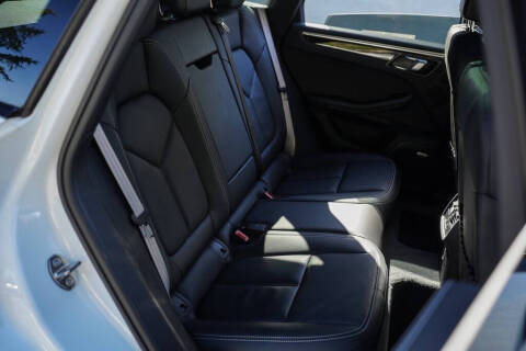 2023 Porsche Macan S