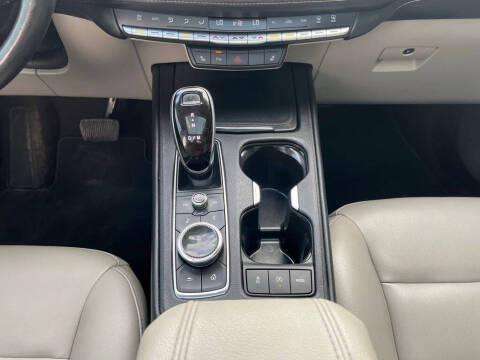 2020 Cadillac XT4 Luxury