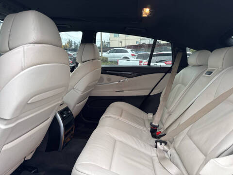 2012 BMW 5 Series 535i Gran Turismo